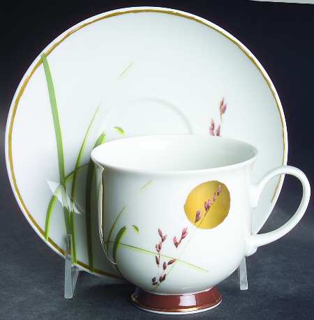 Inspiration Footed Cup & Saucer Set