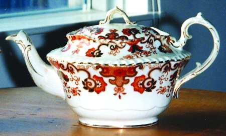 RAD17 Teapot & Lid