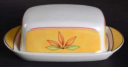 Bozen 1/4 Lb Covered Butter