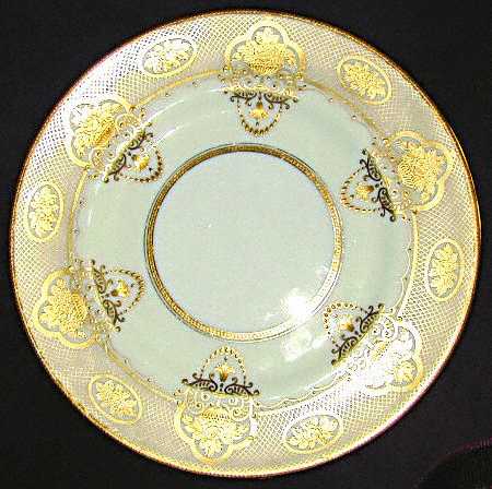 H366 by Royal Doulton