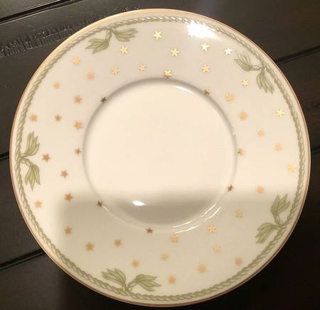 R1570 Saucer