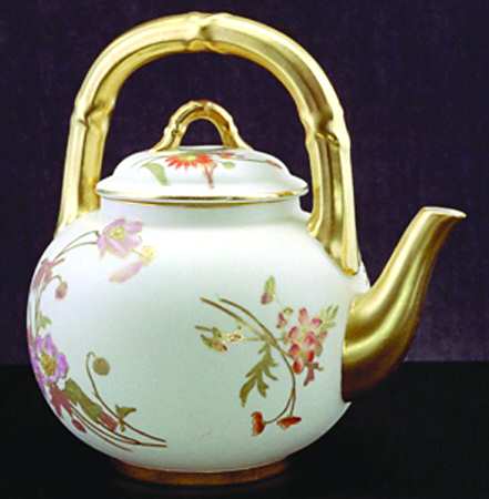 W2010 Teapot & Lid