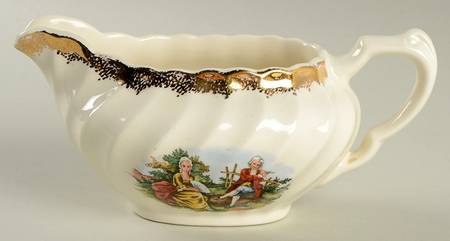 Colonial Charm Creamer