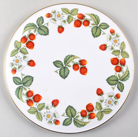 Strawberries Cake Plate