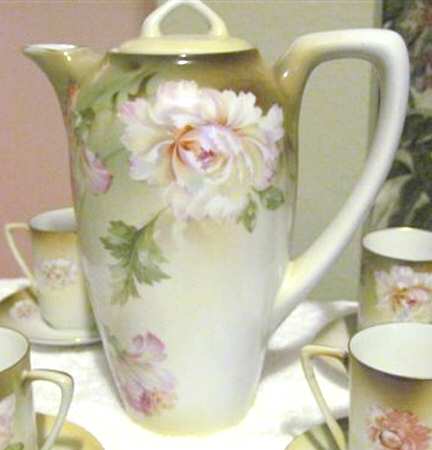 RHS34 Chocolate Pot & Lid