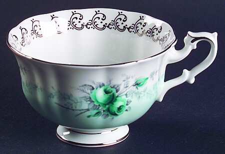 Rose Marie Series Footed Cup