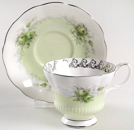 Rose Marie Series Footed Cup & Saucer Set
