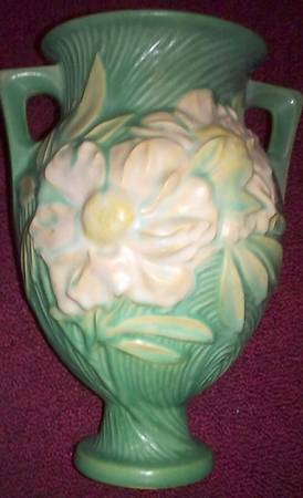 Peony Nile Green 8" Footed Vase