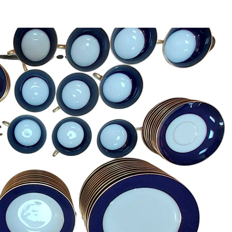 2212 Footed Cup & Saucer Set