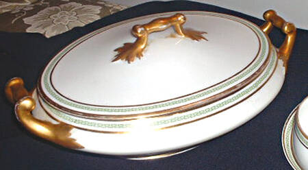 RDN145 Oval Covered Vegetable