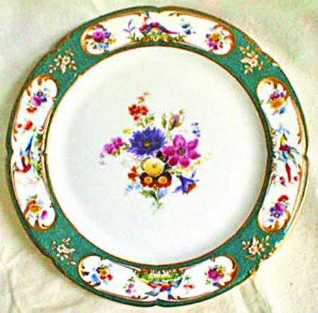 H2530 by Royal Doulton