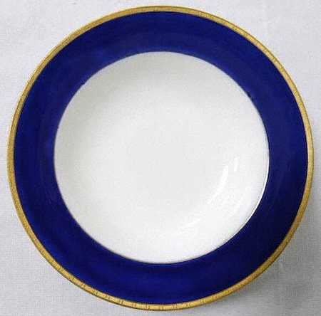 Hb9728 by Royal Doulton