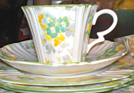A626 Flat Cup & Saucer Set