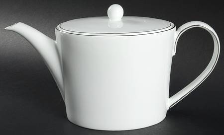 Signature Platinum Teapot & Lid