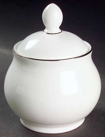 Signature Platinum Sugar Bowl & Lid