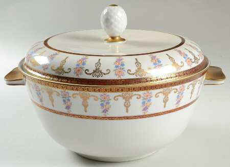 1969 Tureen &  Lid