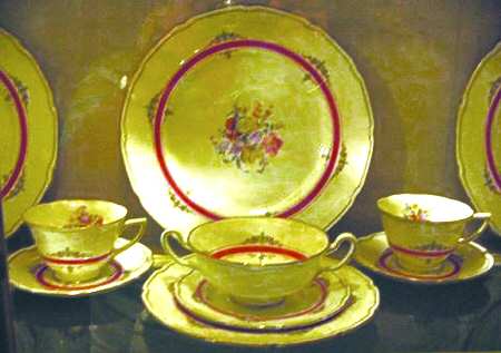 Ra1623A by Royal Doulton