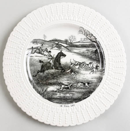 Hunt Black (Embossed Dot Border) Luncheon Plate