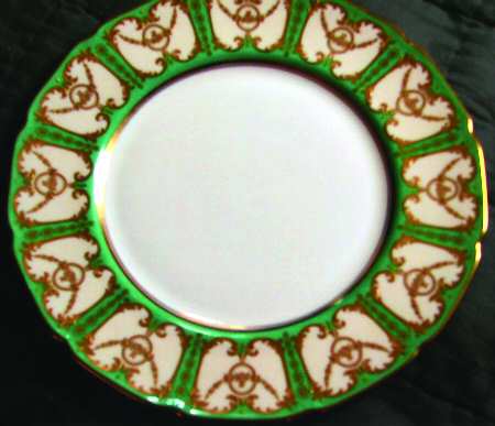 E8759 by Royal Doulton