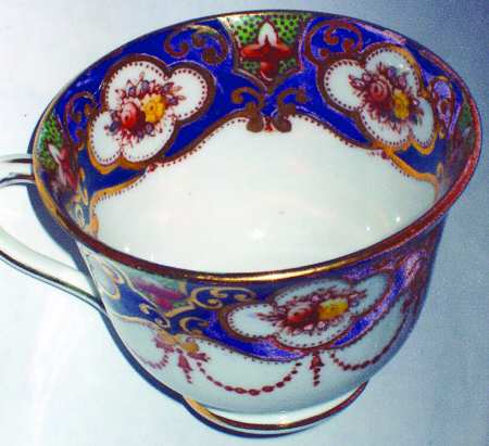 4576 Footed Cup