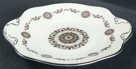 RTA36 Square Handled Cake Plate