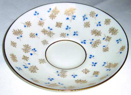 3995 by Royal Doulton