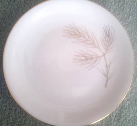 690G Bread & Butter Plate