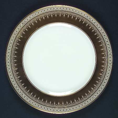 Piper Gold Accent Luncheon Plate
