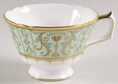 Darley Abbey Harlequin Green Footed Cup