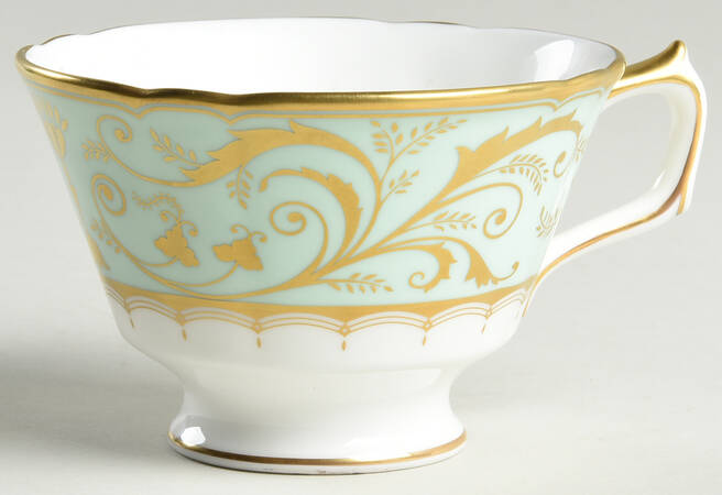 Darley Abbey Harlequin Green Footed Cup