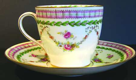 RD248 Flat Cup & Saucer Set