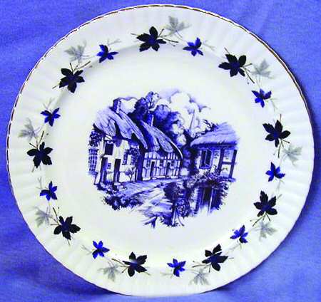 2679-4 Dinner Plate