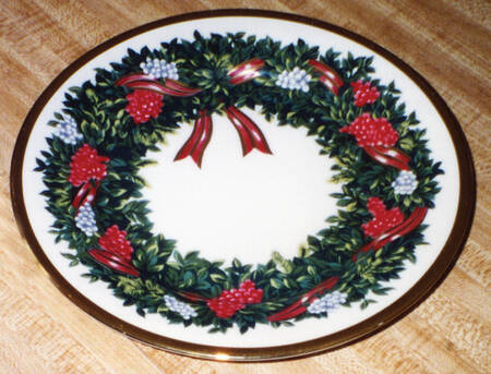 Gold Buffet (Wreath) Dinner Plate