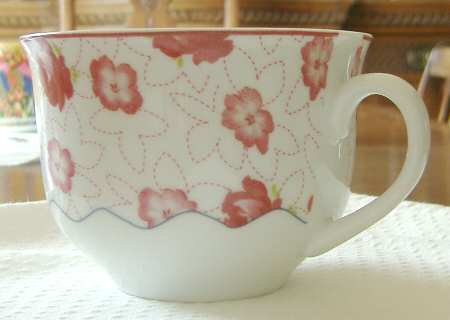 Chelsea Flowers Footed Cup