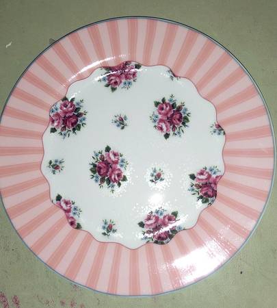 Chelsea Flowers Dessert/Pie Plate