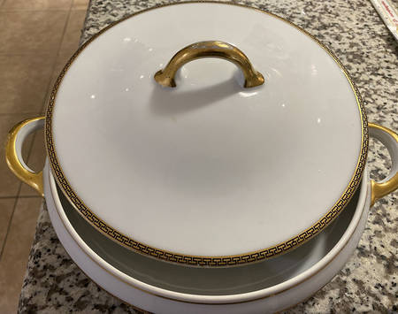 ROB367 Round Covered Vegetable