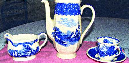 RD252 by Royal Doulton