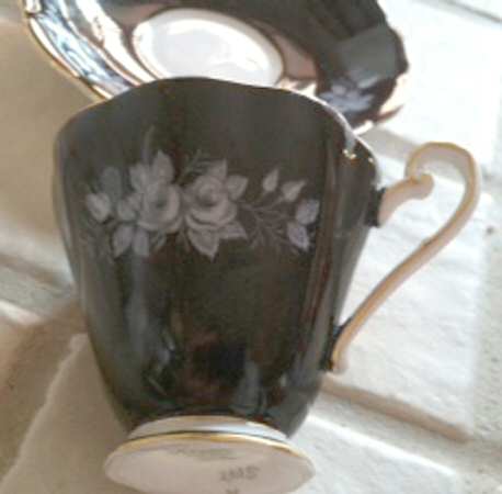 2615 Footed Cup