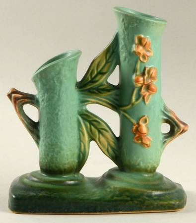 Bittersweet Green 6" Gate Vase (Double Bud)