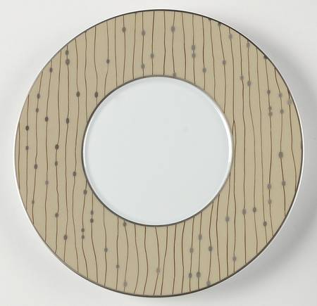 Pluies Beige Salad Plate