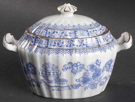 China Blau Sugar Bowl & Lid