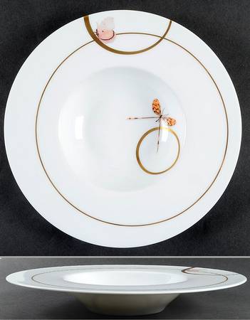 Metamorphoses Large Rim Soup Bowl