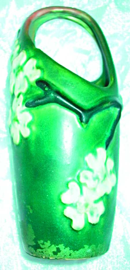 Dogwood II Green (Smooth) 9" Tall Handled Basket