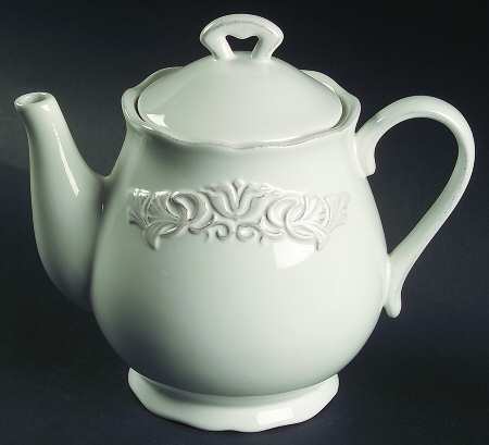 Chantilly Collection Teapot & Lid
