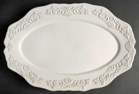 Chantilly Collection 22" Oval Serving Platter