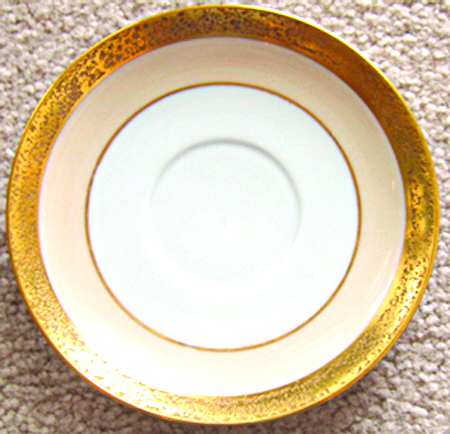 R1683 Saucer
