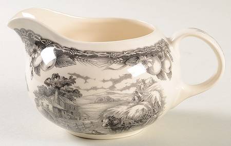 Hayride Black Creamer