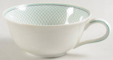 R1687 Flat Cup