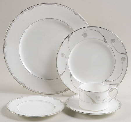 Trendsetter 5 Piece Place Setting