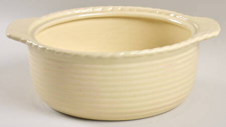 Bellini Cream 1.5 Quart Round Casserole No Lid